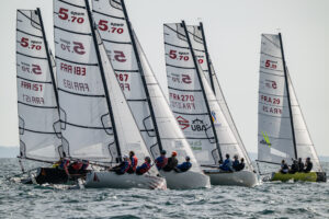 Lire la suite à propos de l’article Une première journée sous le soleil